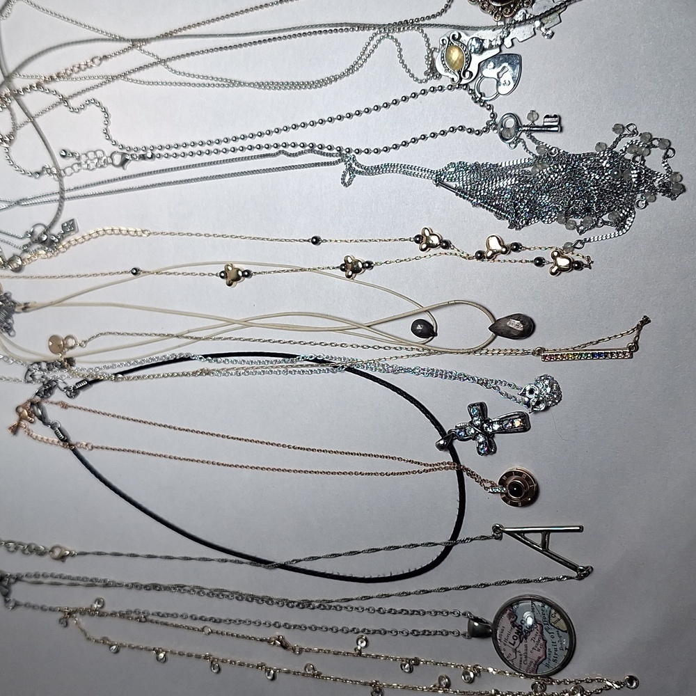 14 Necklaces Including Disney Owl Key London Flower Tassel